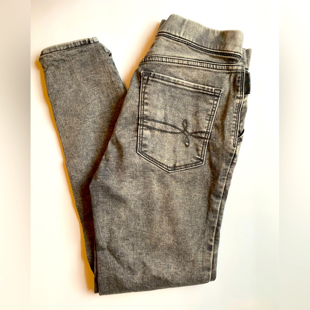 Levi’s Denizen High-Rise Moto Jeggings